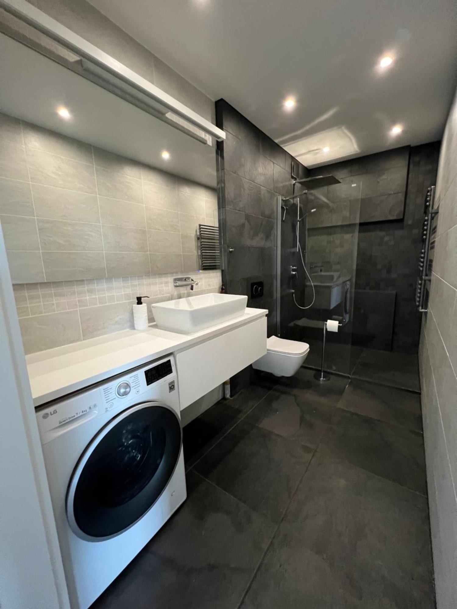 Apartment Wuwa Wroclaw, Nowe Zerniki, Tarczynski Arena